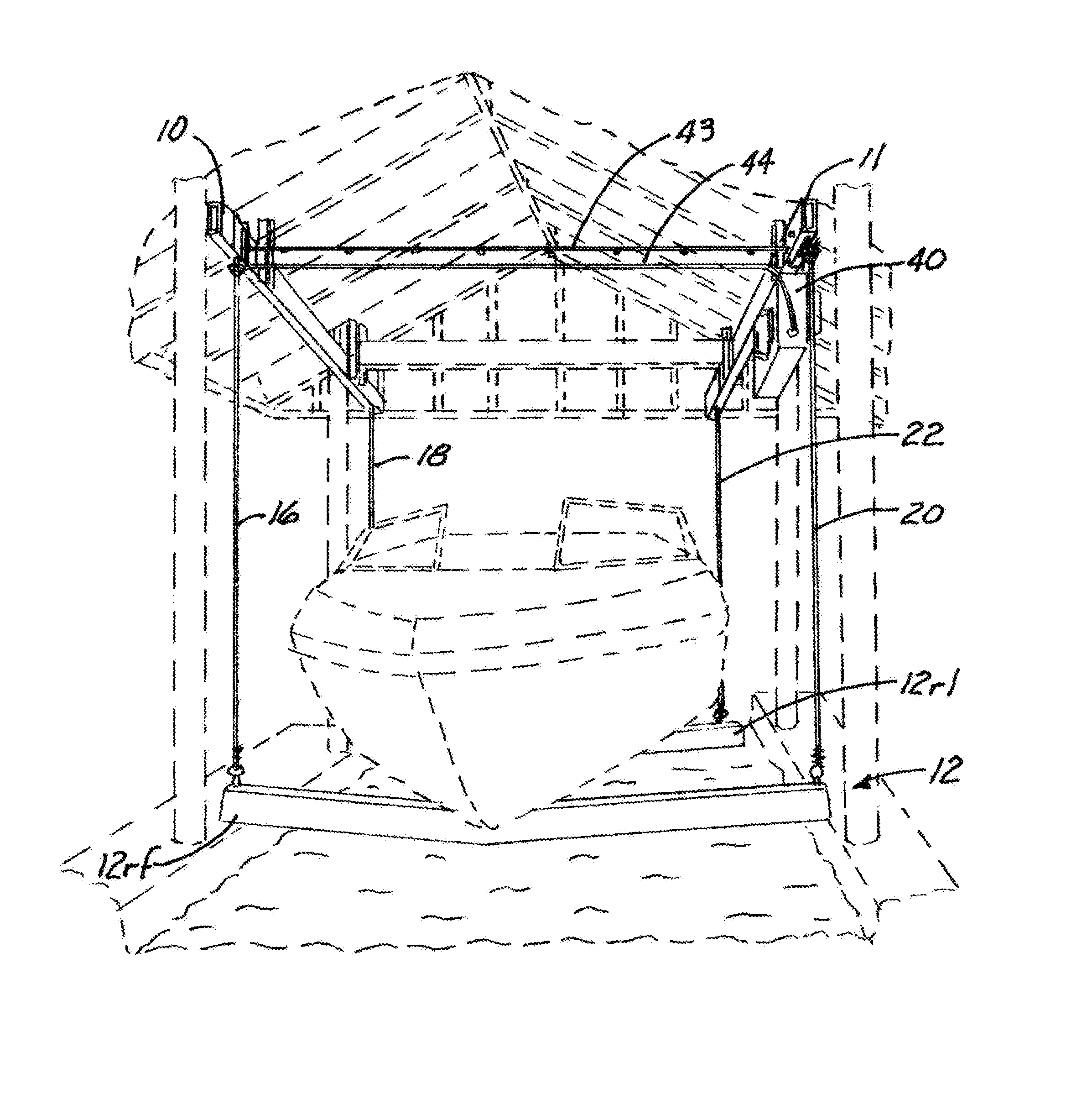 Hydraulic boat hoist