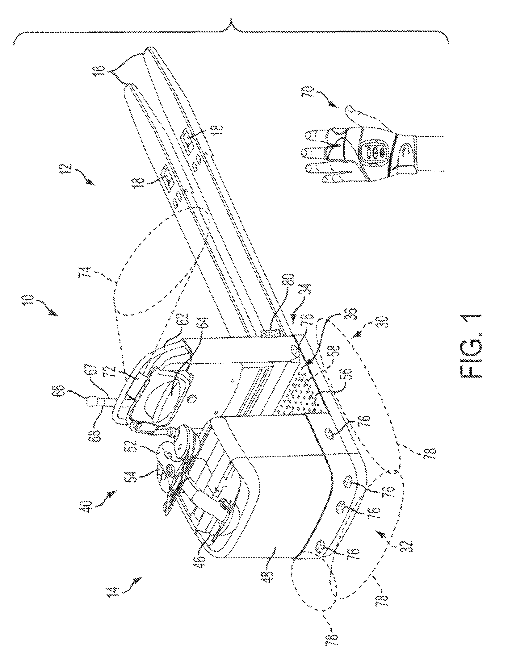 Wearable wireless remote control device for use with a materials handling vehicle