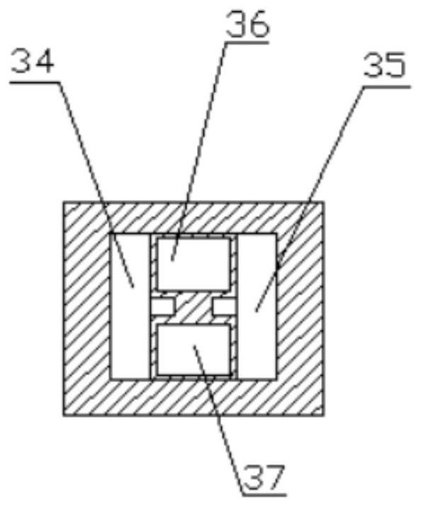 Plate-fin heat exchanger and end socket welding forming method thereof