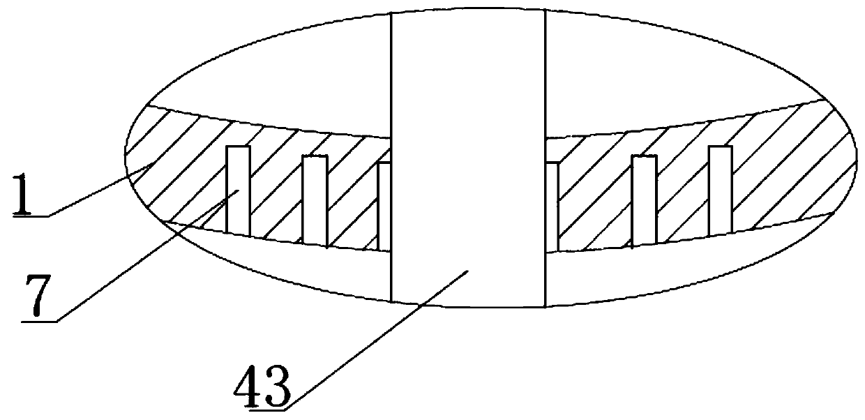 Secondary feeding device and feeding method for single crystal furnace