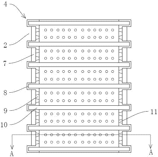 Lubricating-free chain roller