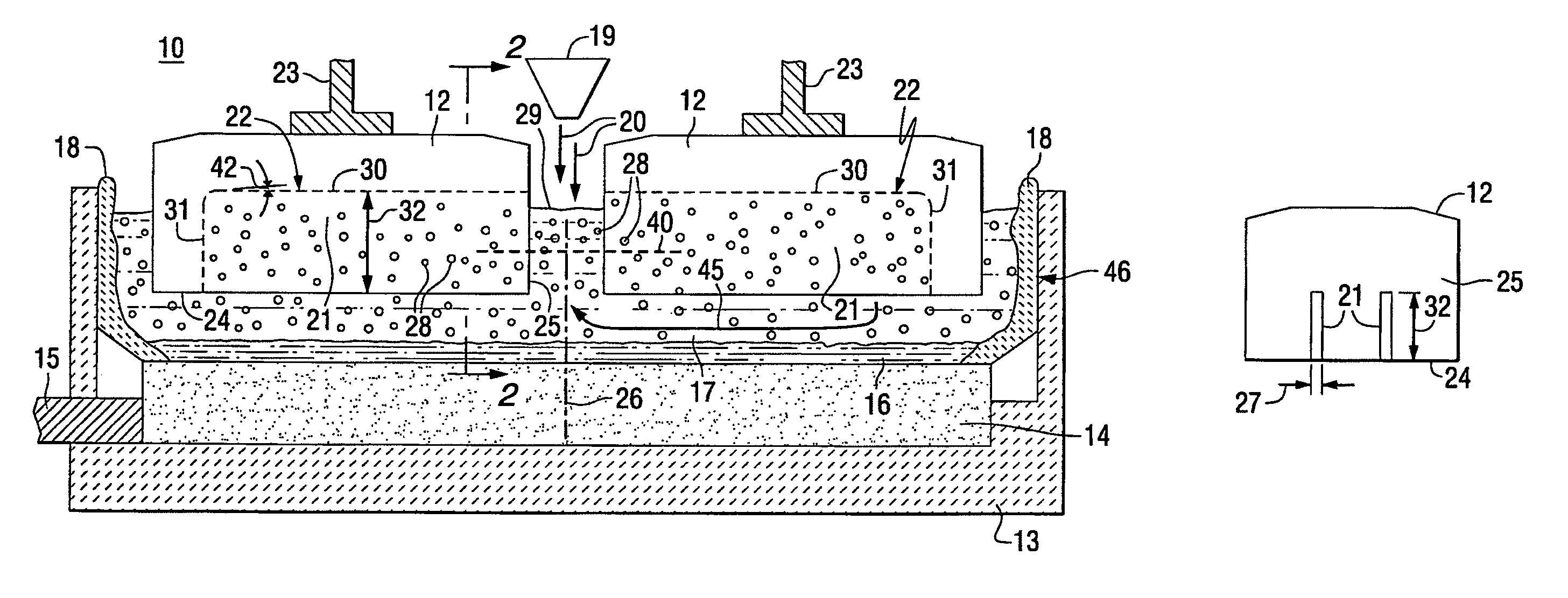 Closed end slotted carbon anodes for aluminum electrolysis cells