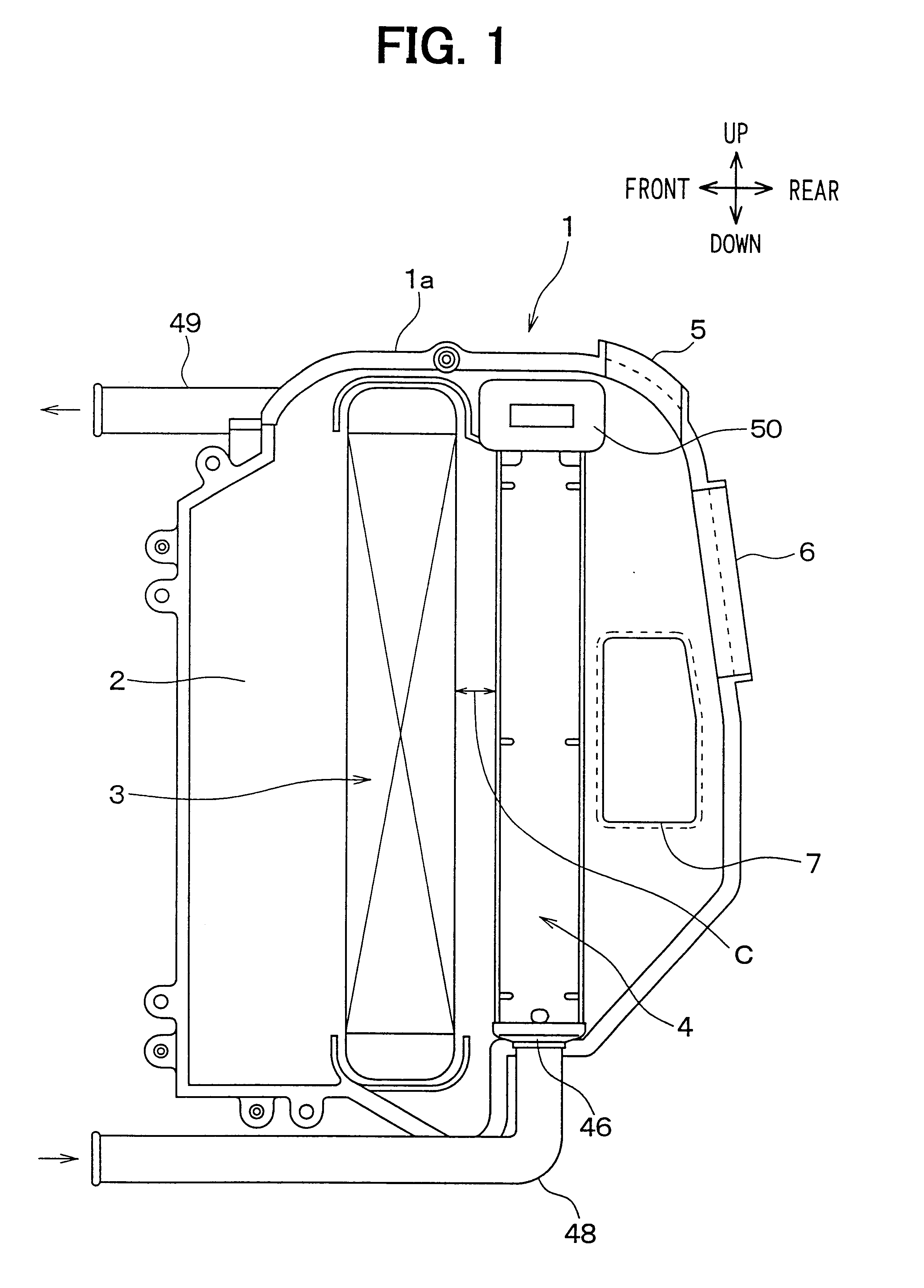 Vehicle air conditioner with flow area adjustment of fluid in heating heat exchanger