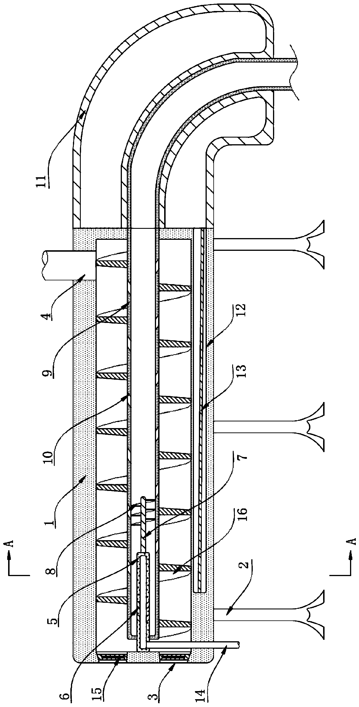 Energy-saving and high-efficiency thermal desorption system for soil remediation