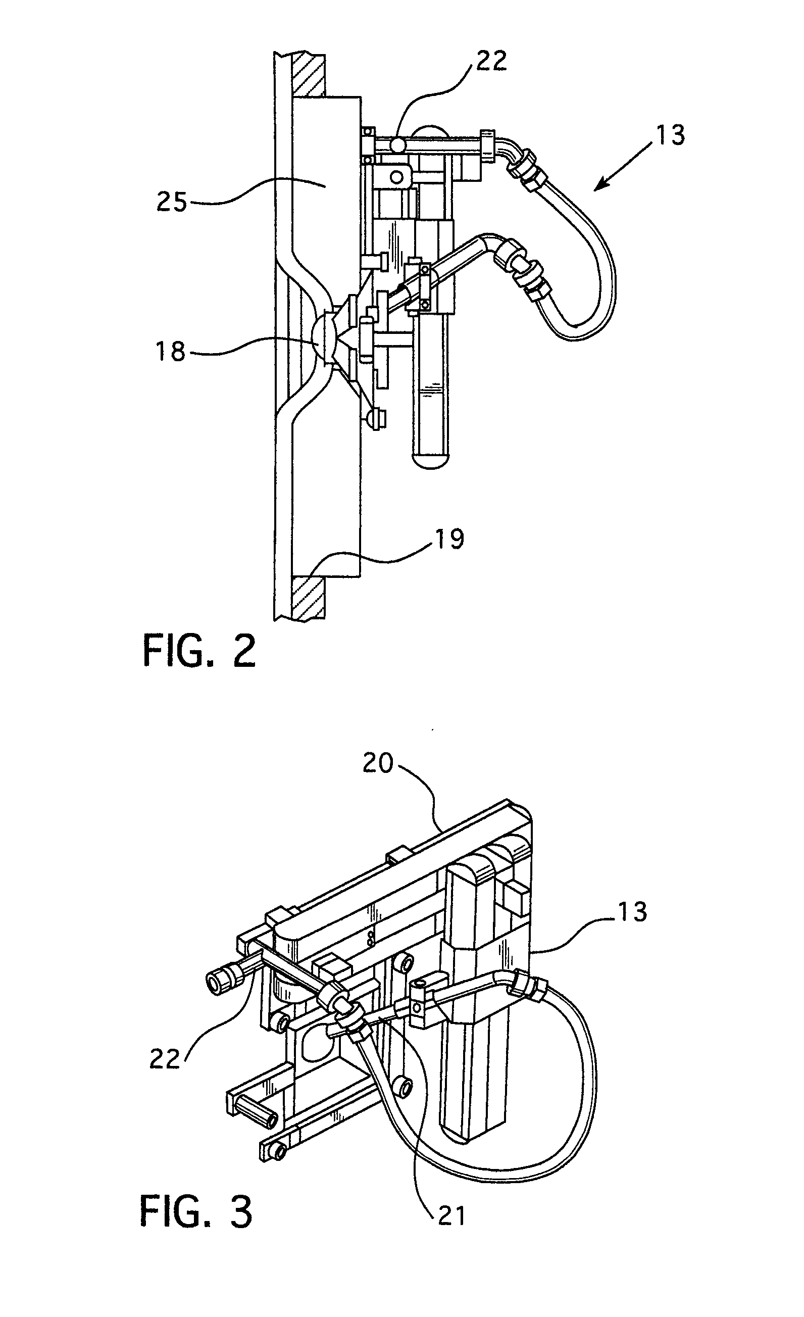 METHOD AND APPARATUS FOR REDUCING NOx EMMISIONS AND SLAG FORMATION IN SOLID FUEL FURNACES