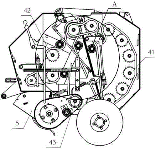 Compressing device for grass baling machine