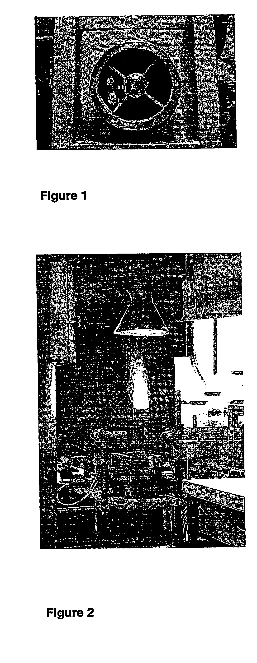 Metal delivery system for nanoparticle manufacture