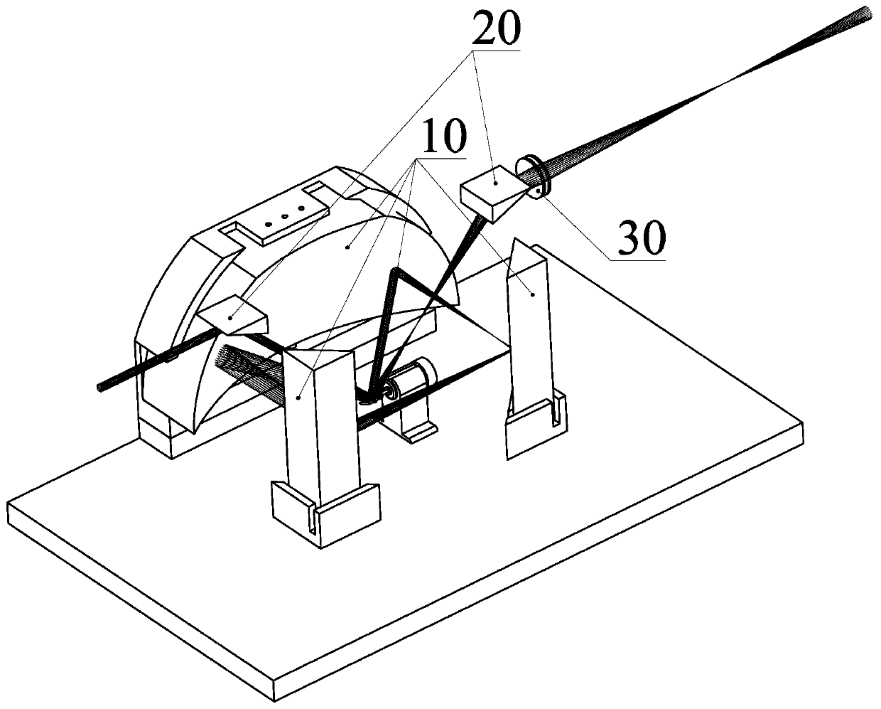 Laser dynamic focusing system based on paraboloid reflector folded light path