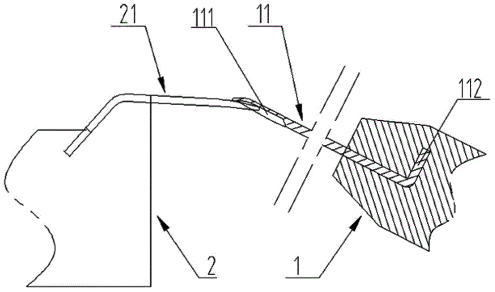 Coil pushing mechanism capable of automatically aligning and transferring fabric coils