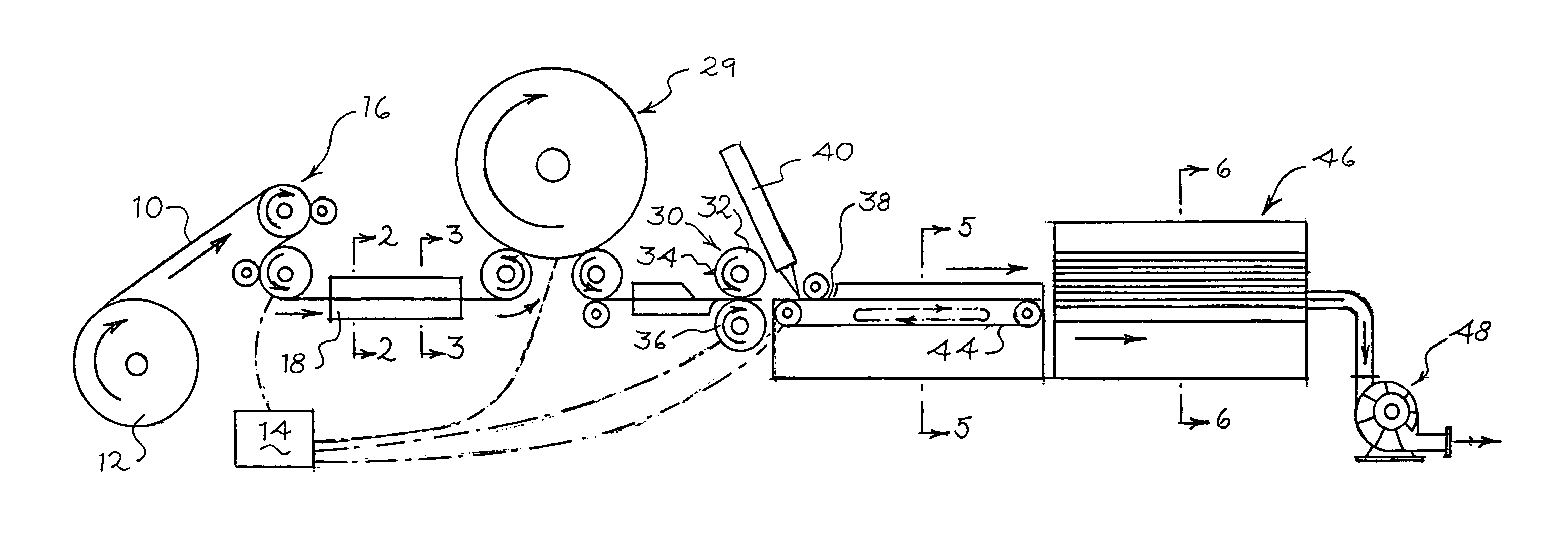 Apparatus and method for making cellular shade material