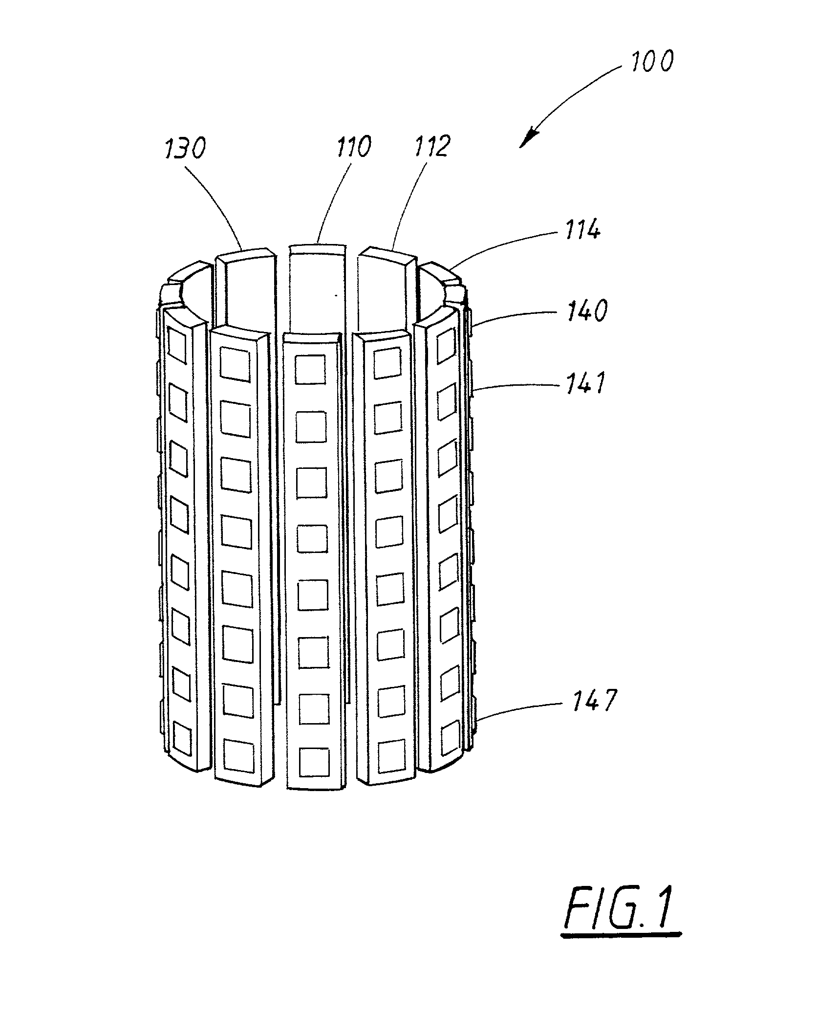 Group antenna with narrower side lobes in the horizontal plane