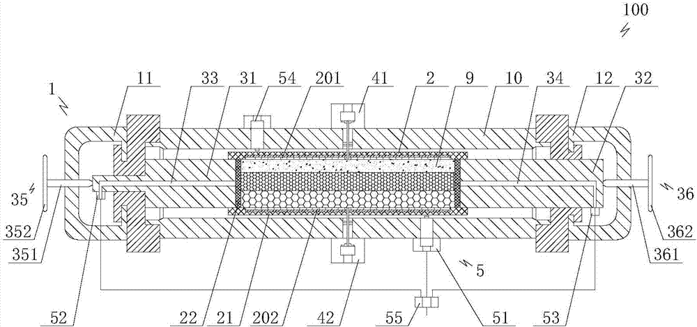 Crude oil saturating device for compact inhomogenous reservoir models