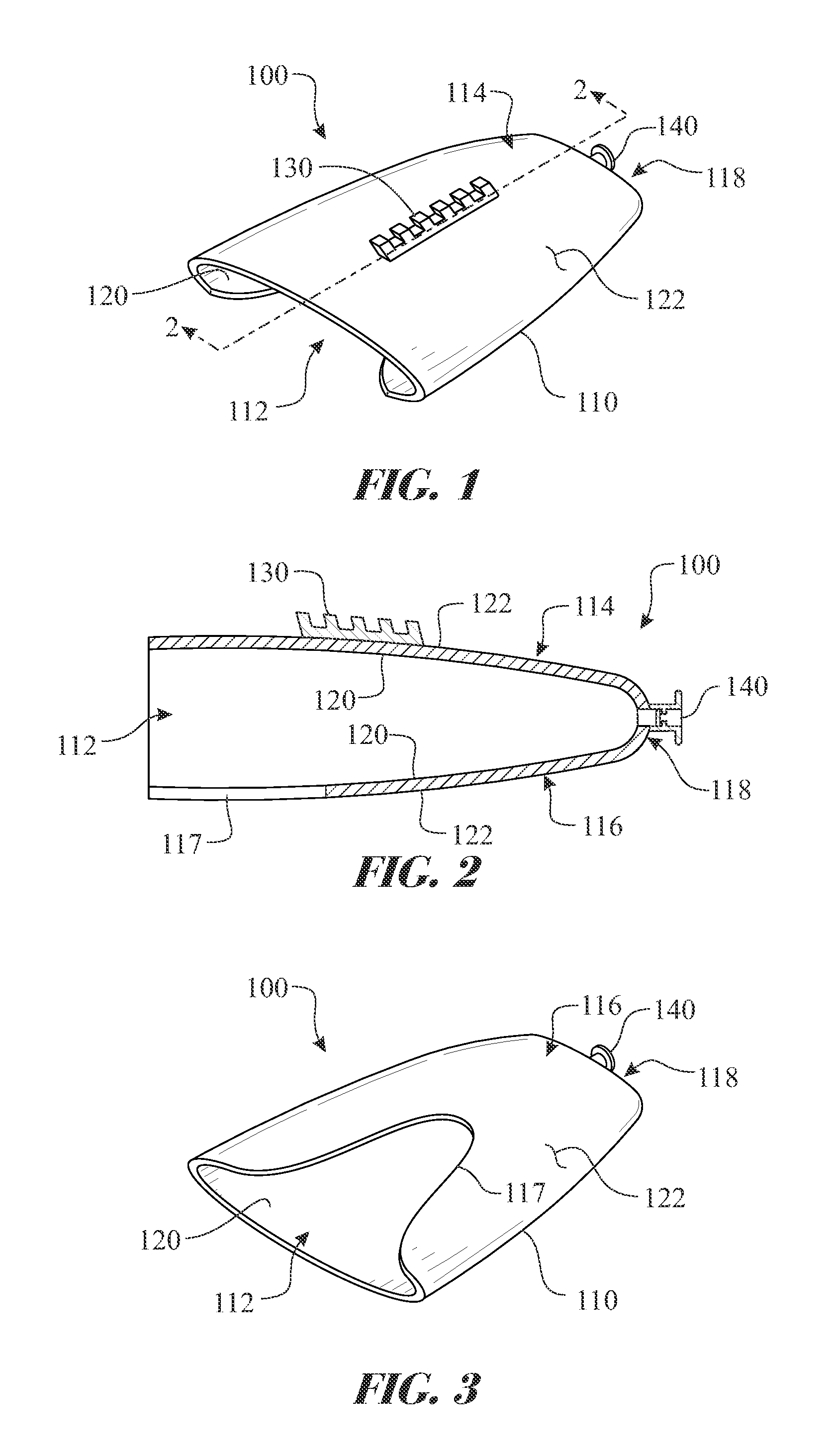 Oral device for treating sleep apnea