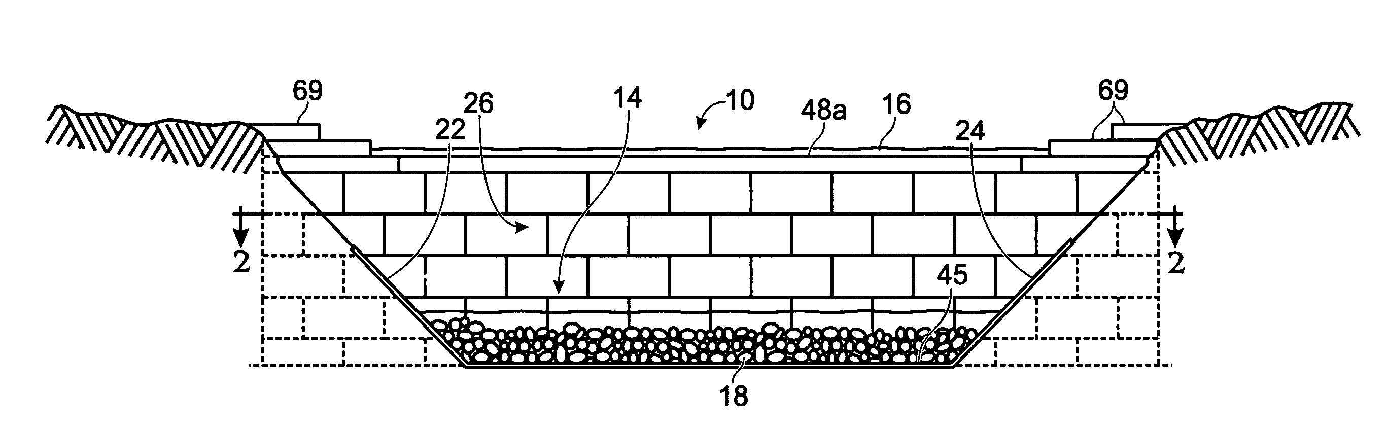 Sheet piling wall having facade