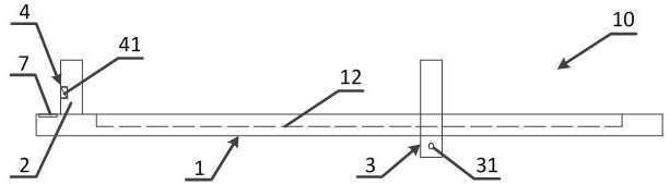 An arc template positioning adjustment device and a method for positioning the template