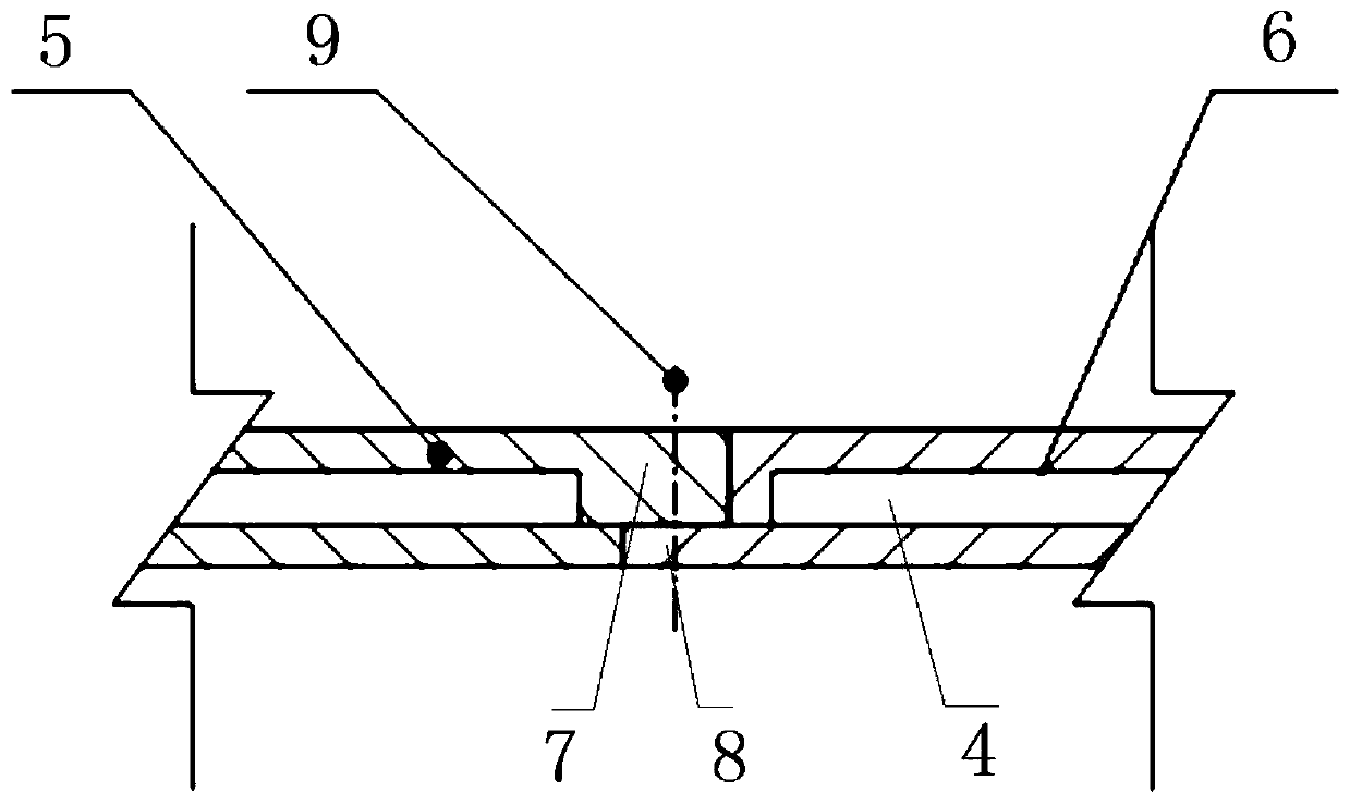 Acoustic baffle composite structure for underwater detection equipment