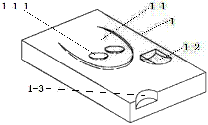 Seat cushion for land technical training of dragon boat movements and usage method