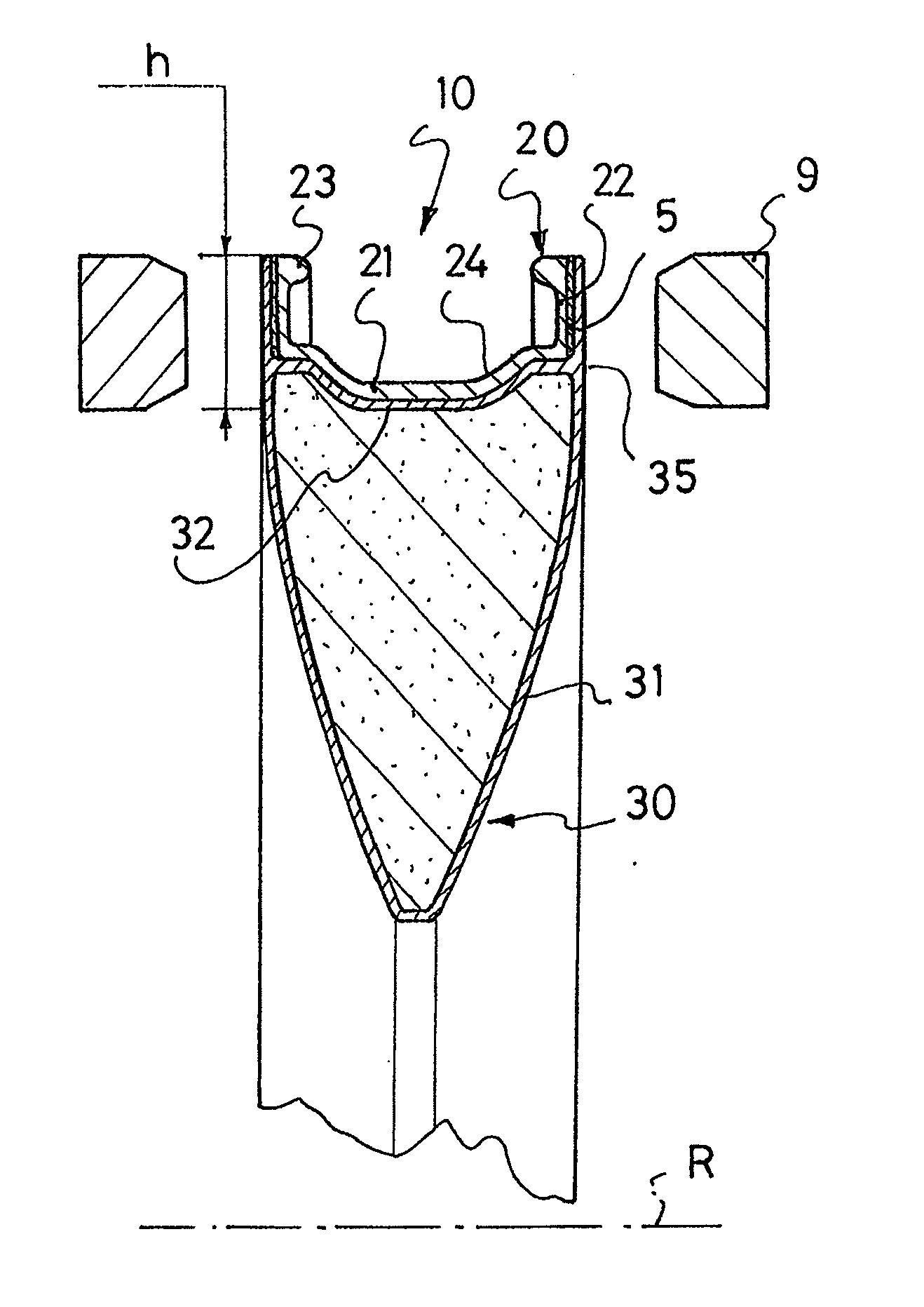 Composite rim and a wheel having such rim