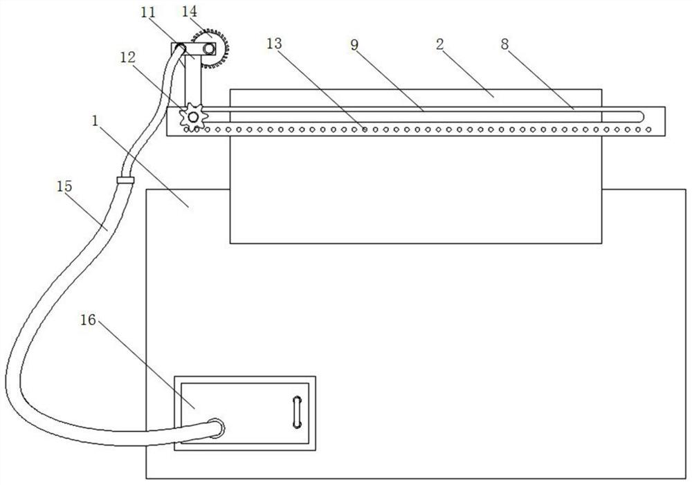 Injection mold with mold cavity cleaning structure