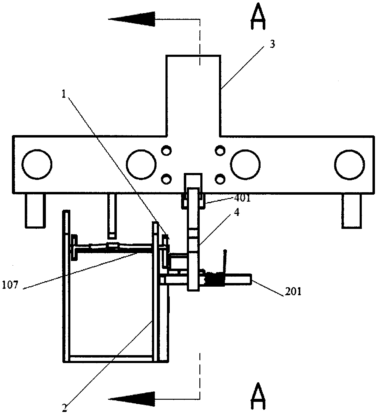 Tripping mechanism and surge protector adopting tripping mechanism