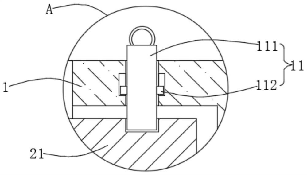 An emergency rapid disinfection device for knives in obstetrics and gynecology