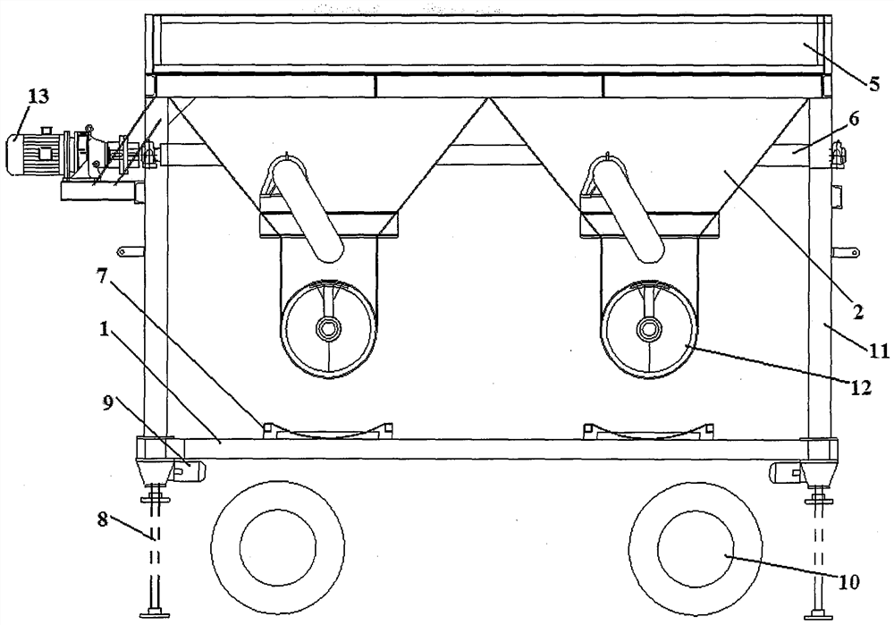 A long tube bag filling machine for flood prevention and rescue