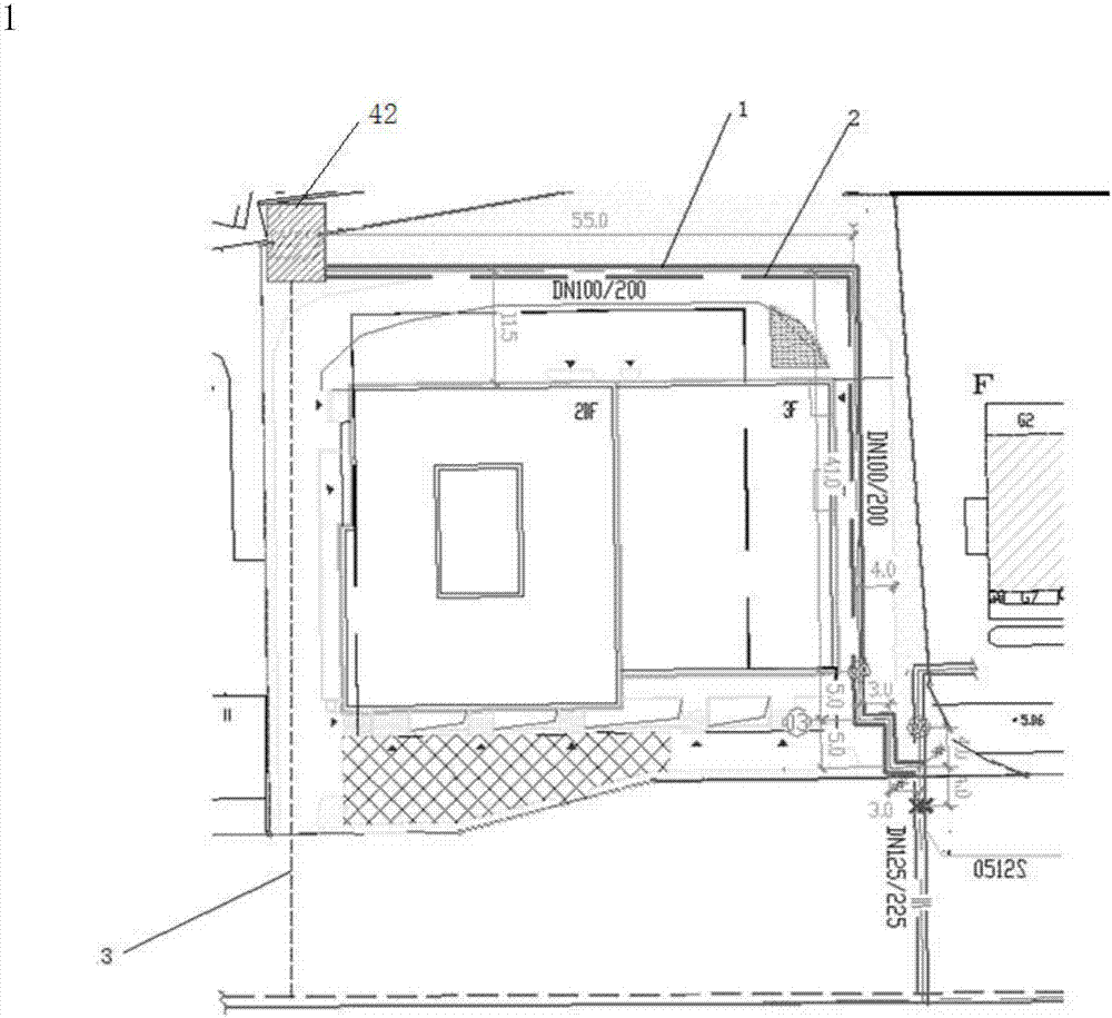 Heating pipe network with intelligent online monitoring system