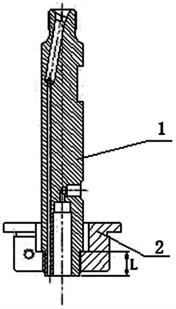 Clamp for oil atomizer body end face grinding procedure