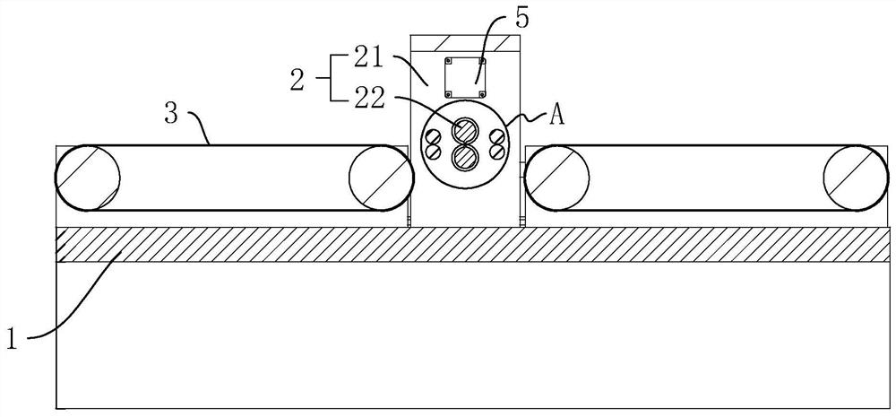 Cutting device for corrugated cardboard production line