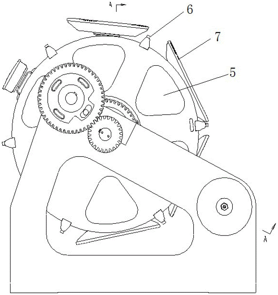 On-line waistline cutting and rotating pitch-variable assembly for disposable sanitary product