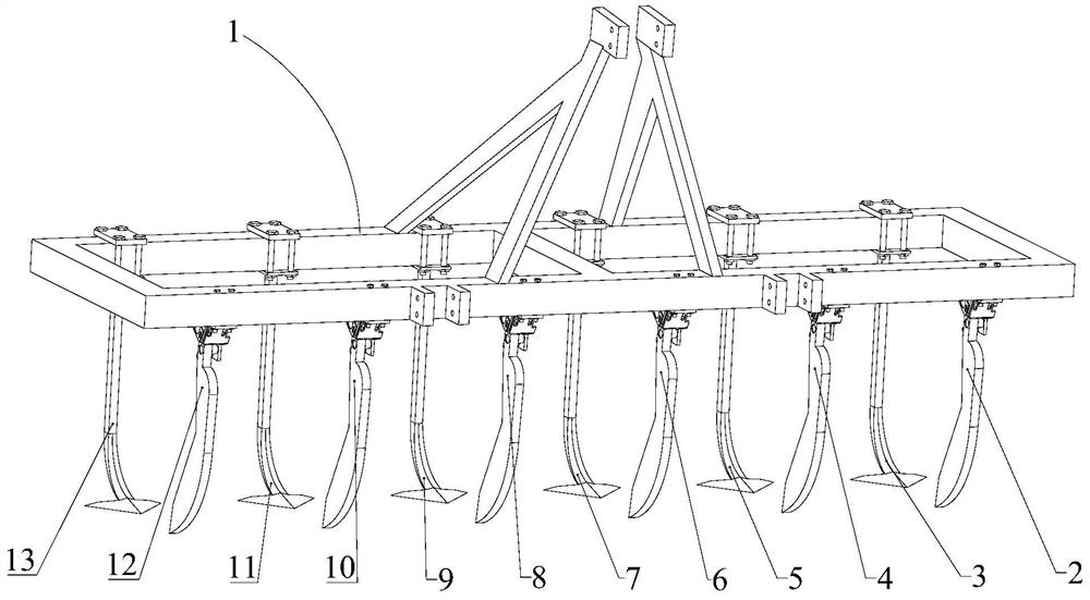 A device and method for on-line monitoring of the quality of field topdressing in intertillage