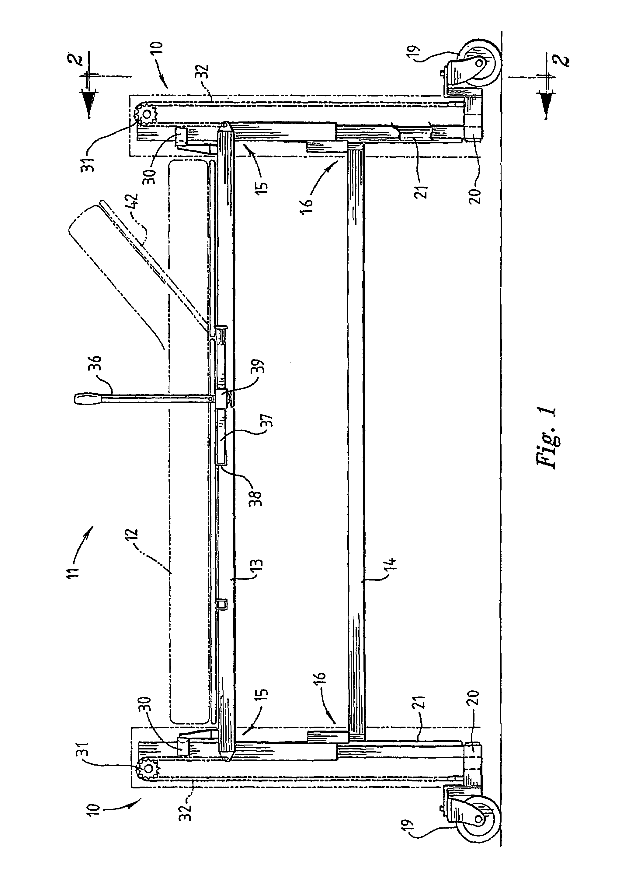 Lifting mechanism and health care equipment that incorporates the lifting mechanism