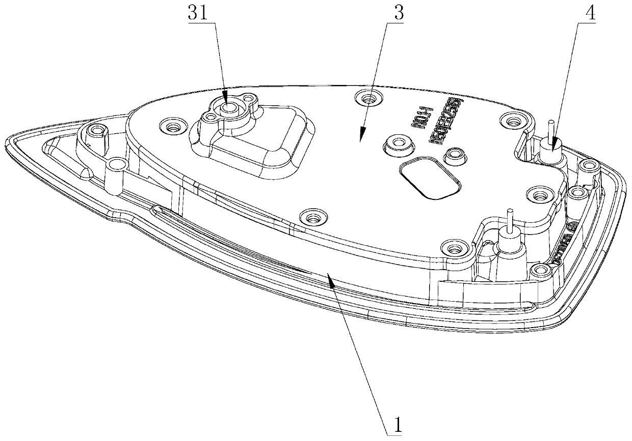 Base plate assembly of steam iron