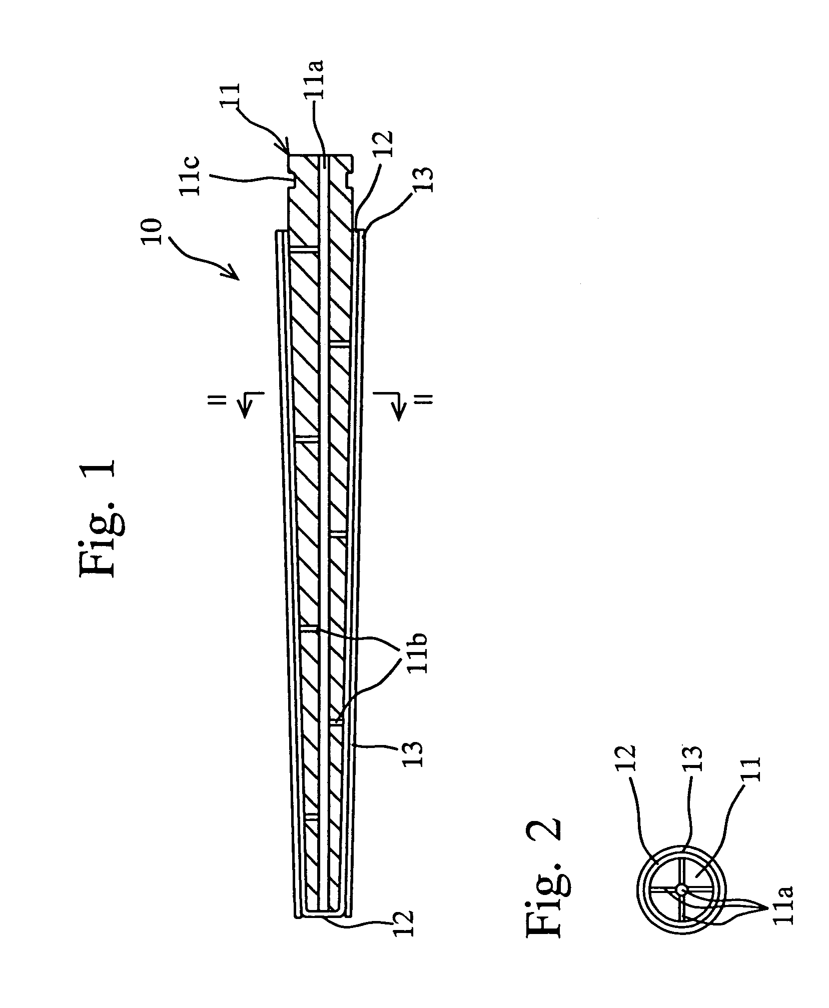 Method and apparatus for forming a hollow FRP article by internal pressure molding