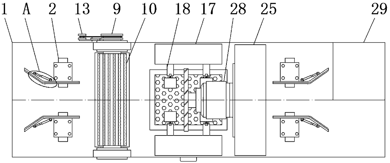 Water pipe cutting device capable of achieving precise guiding and avoiding water pipe brittle failure