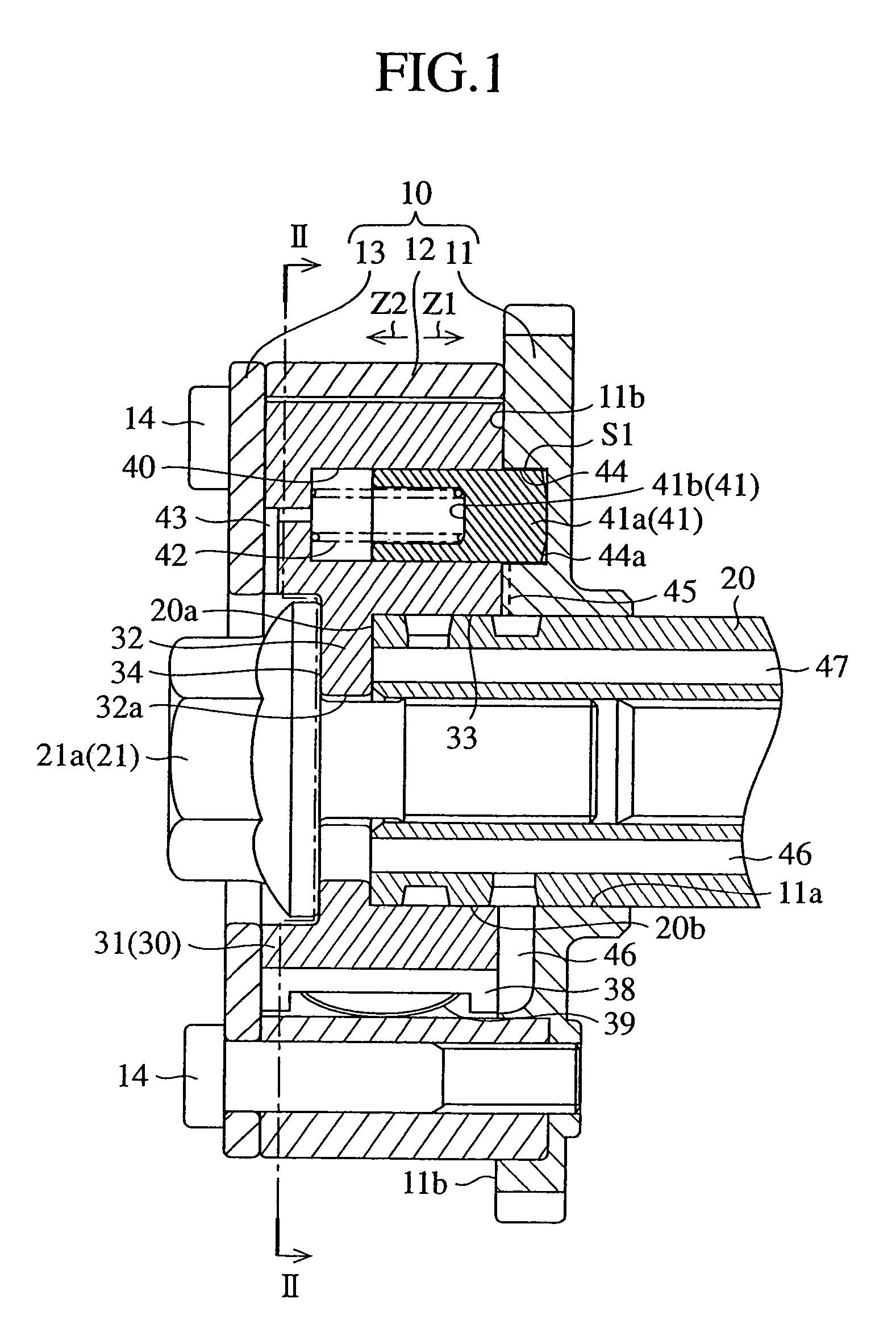 Valve timing adjusting device