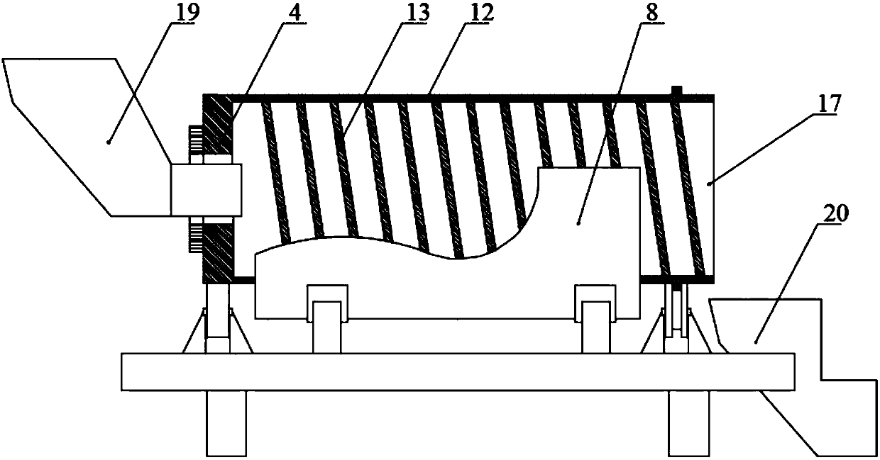 Centrifugal cleaning device for perilla leaves