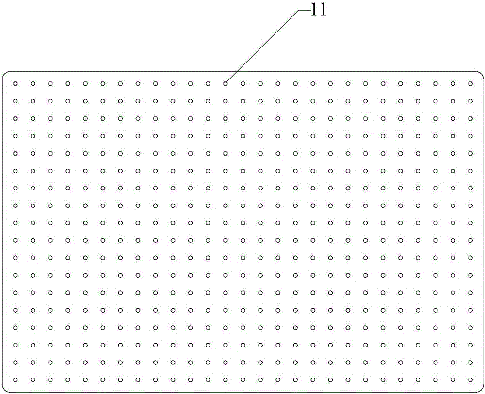 Floating seedling device with high yield and method for breeding tobacco seedlings