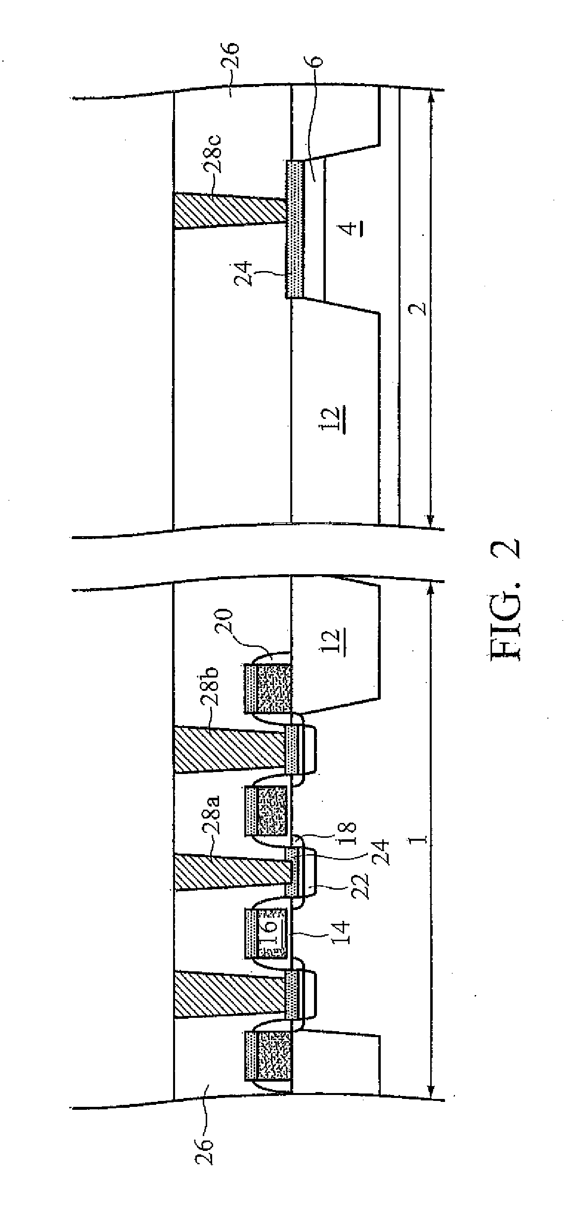 Structure for protecting metal-insulator-metal capacitor in memory device from charge damage