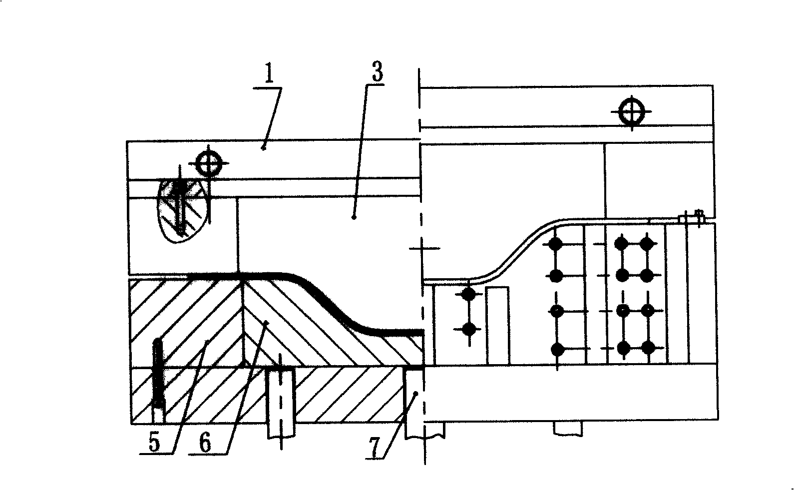 Vehicle bridge shell semi-housing mold method and special forming mold