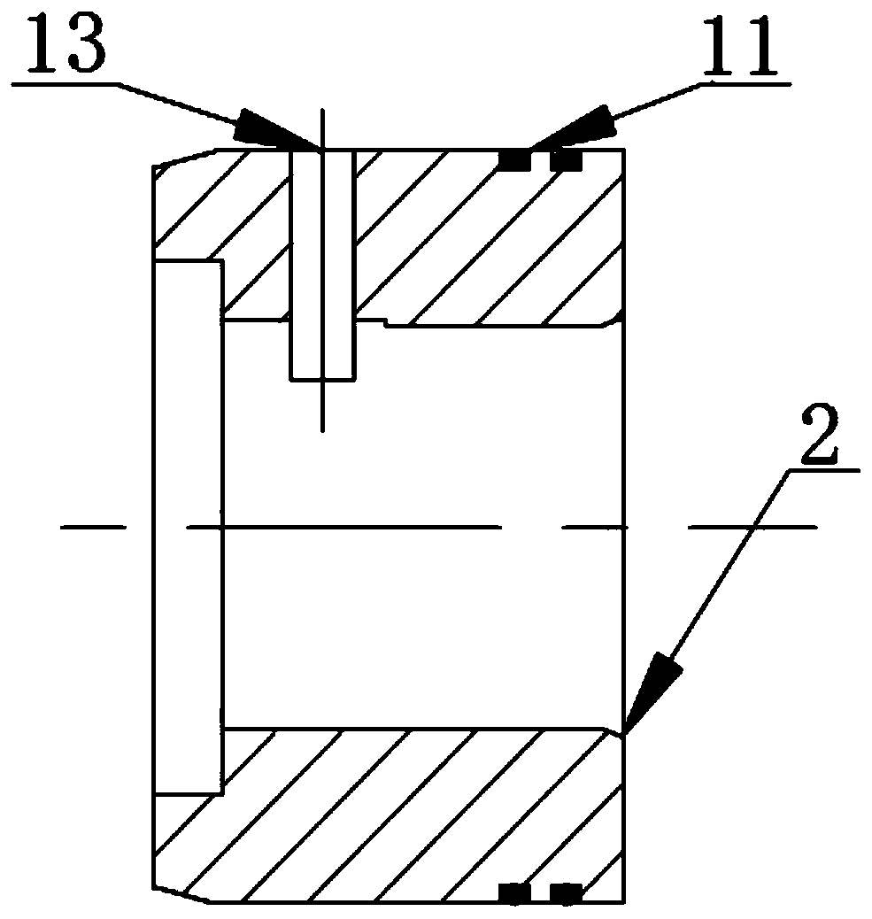 A dynamic water-sealed roller