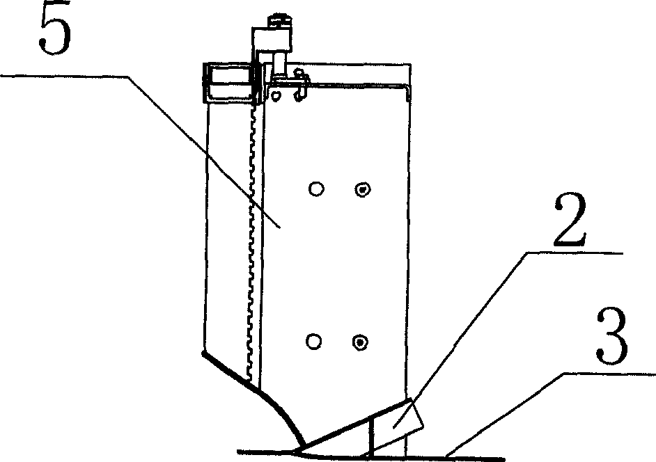 Stem tuber cutting device of mustard harvester