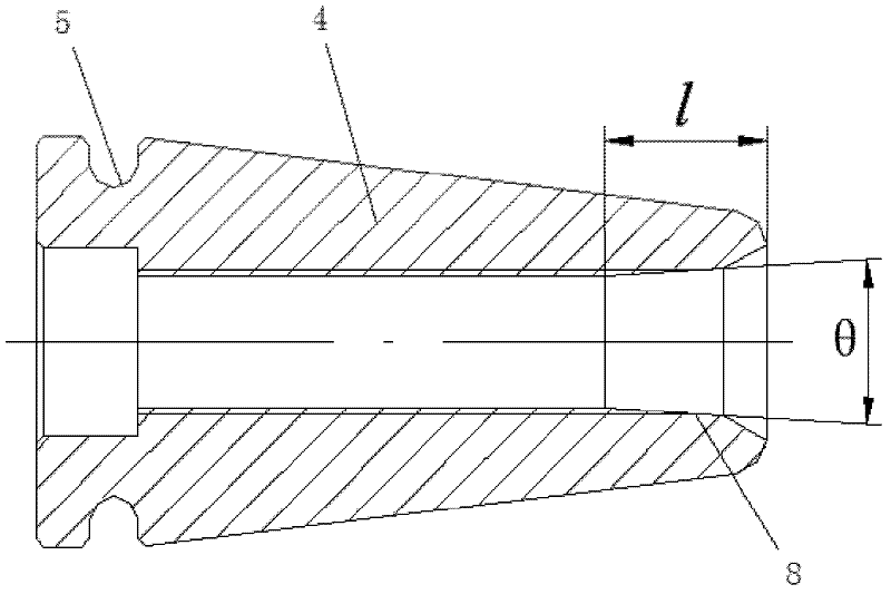 Pretensioning clamp for heat treated steel bars with high ratio of tensile strength to yield point and application method thereof