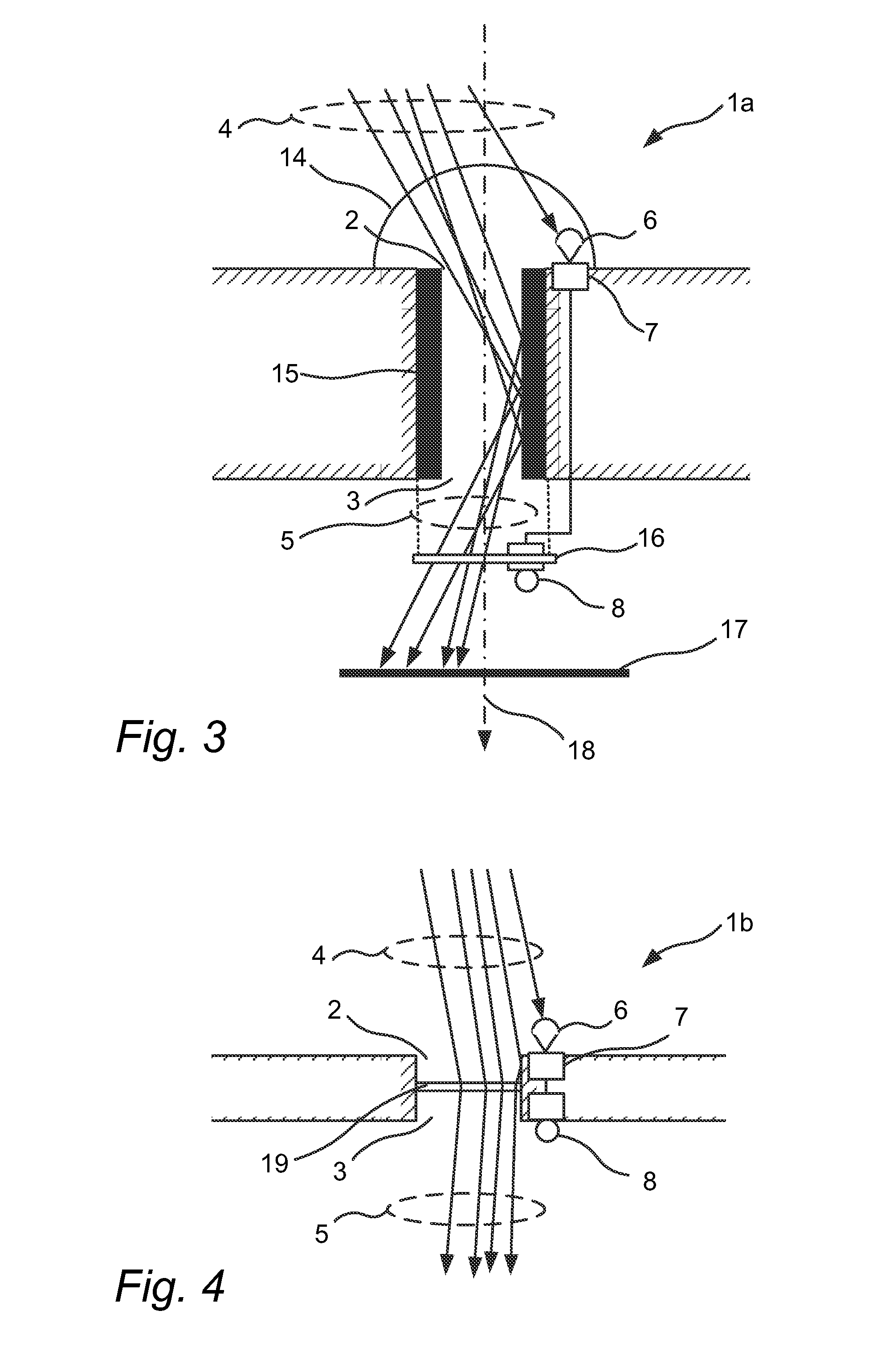 Daylight sensing arrangement for a hybrid luminaire