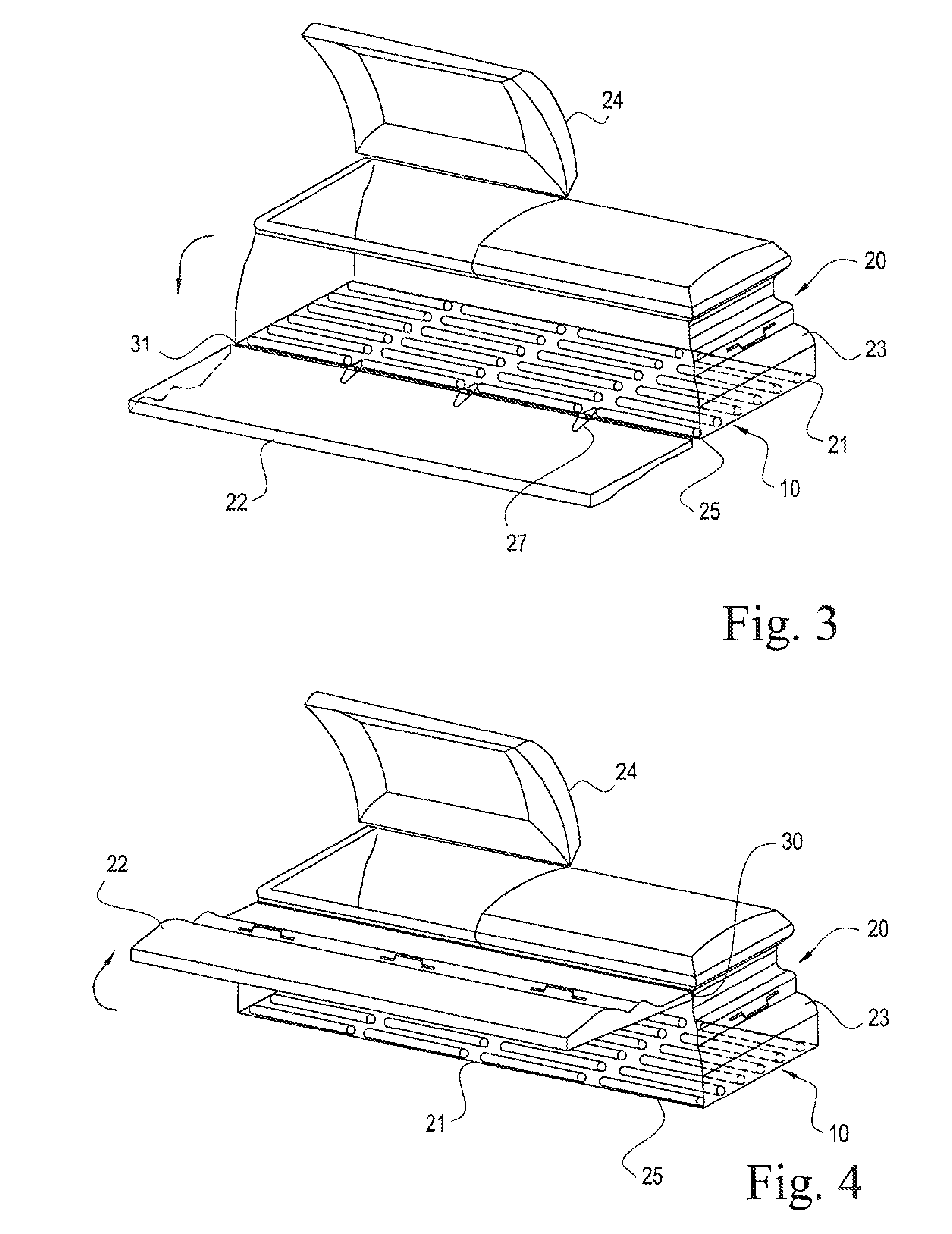 Casket having exchangeable inner shell and associated methods