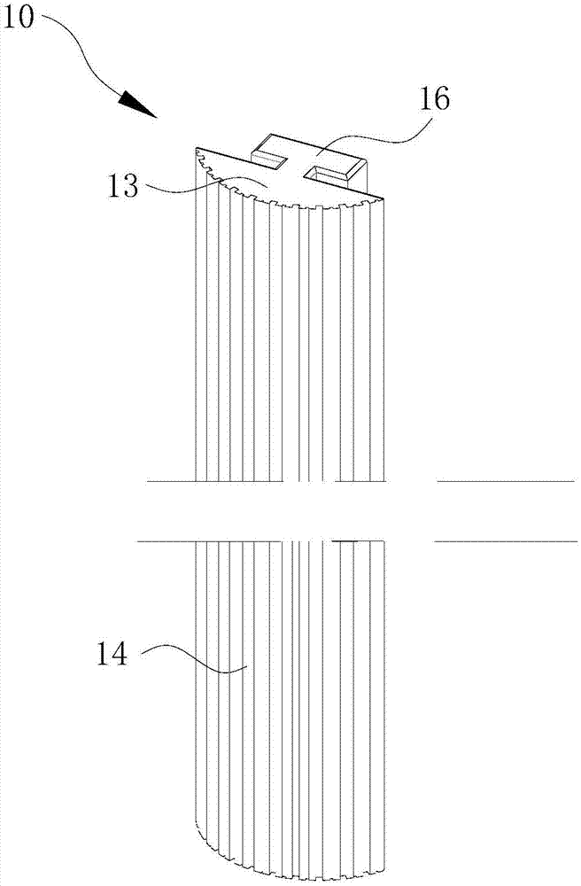 Environment-friendly blackboard eraser and blackboard assembly applying same