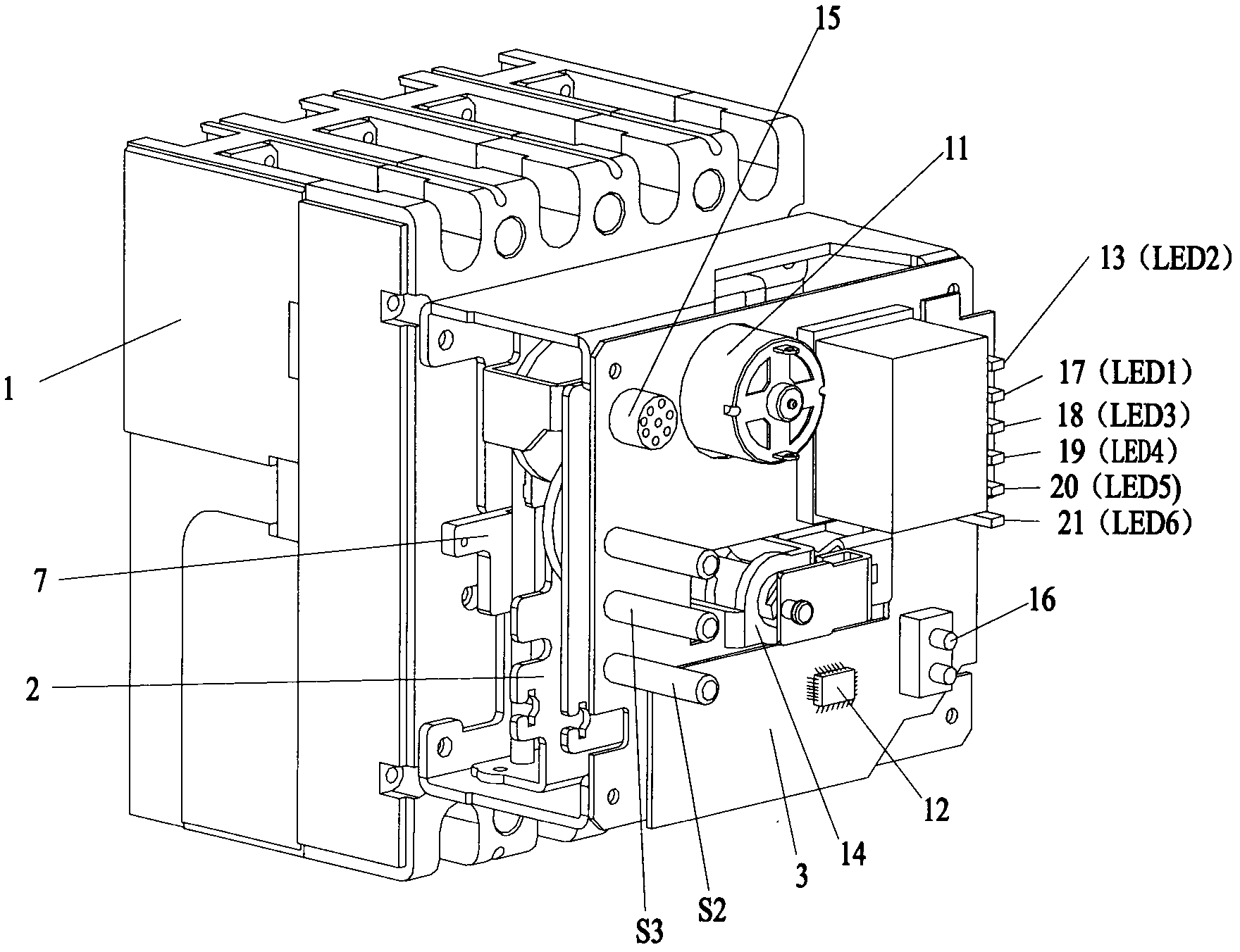 Electric leakage breaker capable of adjusting electric leakage parameters automatically and conducting low-voltage protection