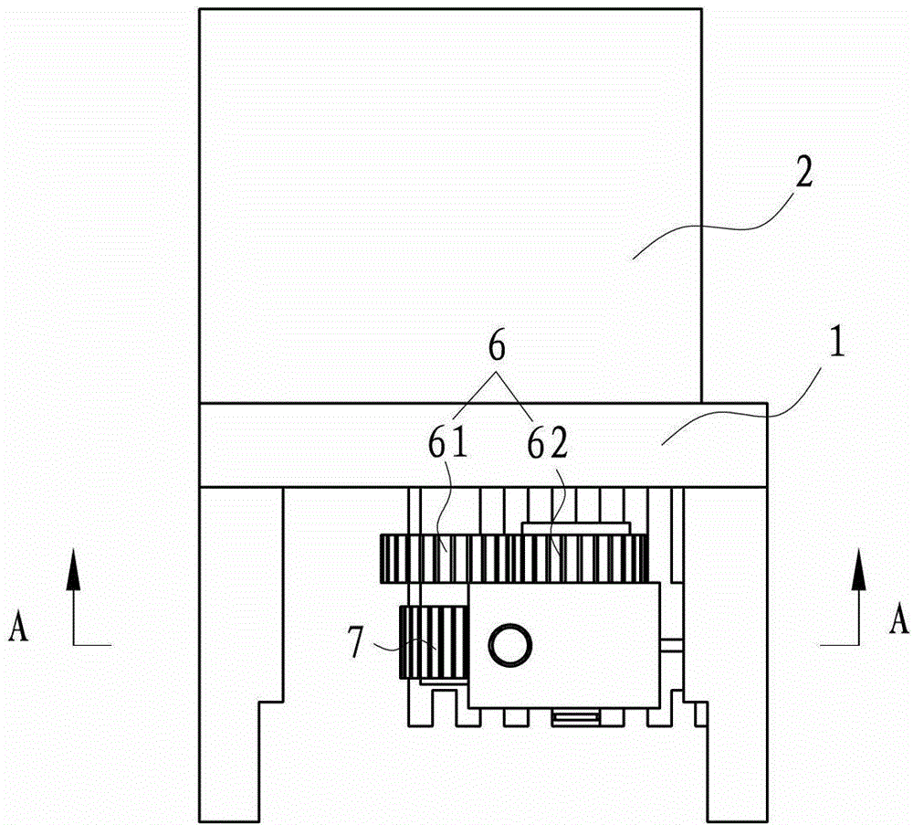 A three-dimensional printer with synchronous wire feeding