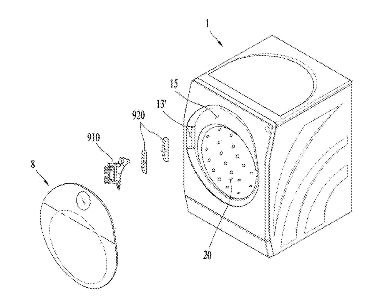 Apparatus for treating laundry