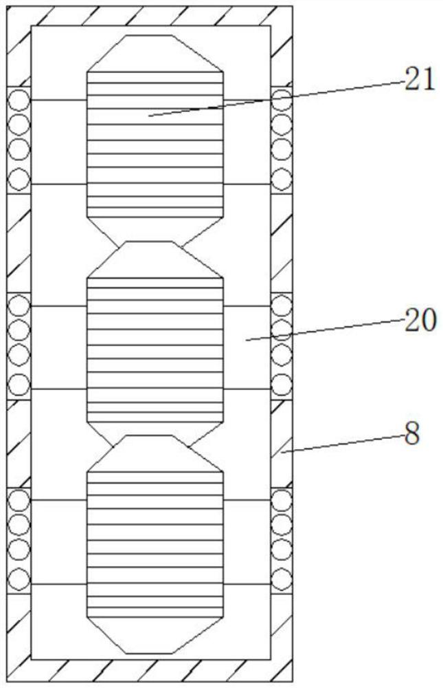 Automatic collecting and tightening device for fishing net production